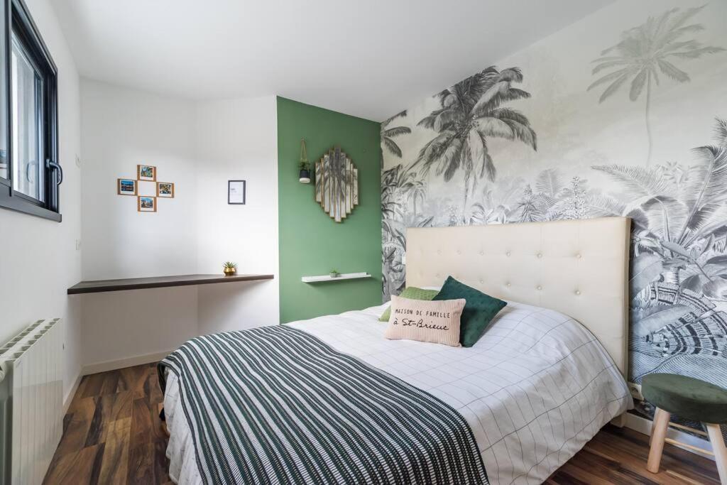 Maison De Vacances A Pordic - Proche De La Mer Luaran gambar