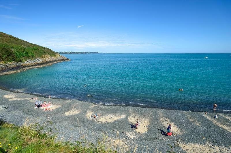 Maison De Vacances A Pordic - Proche De La Mer Luaran gambar